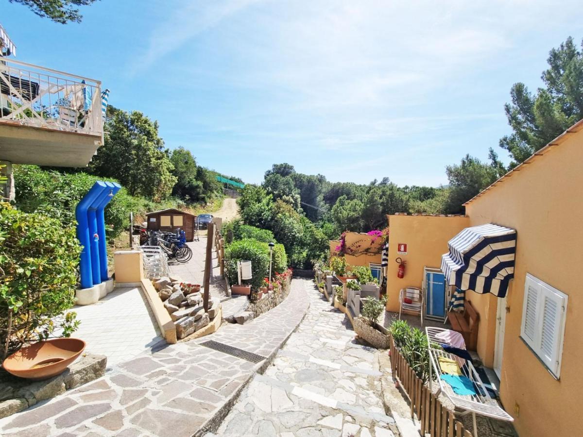 Vacanzamaredue 2 Residence Marina di Campo Bagian luar foto
