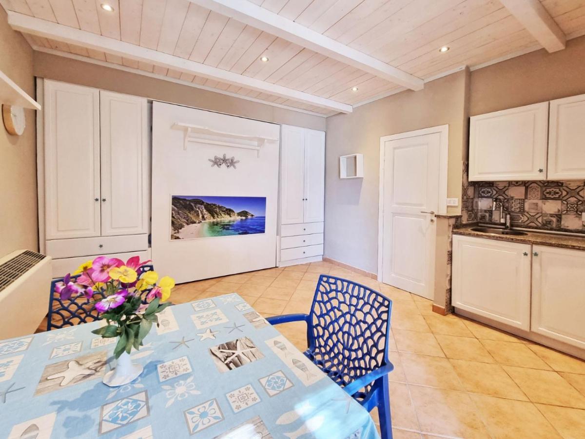 Vacanzamaredue 2 Residence Marina di Campo Bagian luar foto