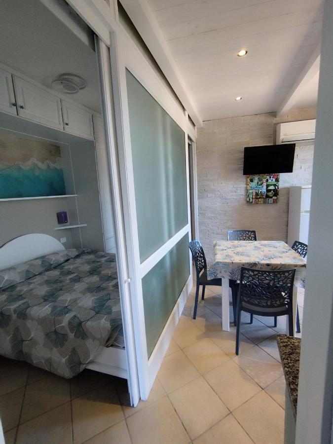 Vacanzamaredue 2 Residence Marina di Campo Bagian luar foto