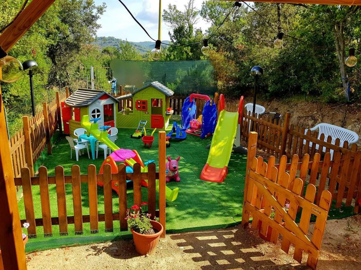Vacanzamaredue 2 Residence Marina di Campo Bagian luar foto