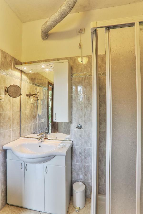 Vacanzamaredue 2 Residence Marina di Campo Bagian luar foto