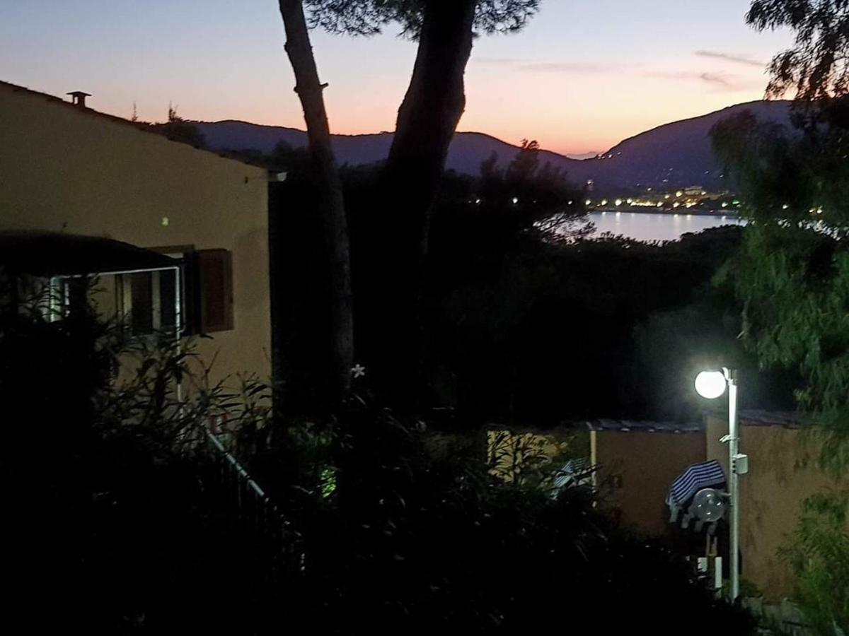 Vacanzamaredue 2 Residence Marina di Campo Bagian luar foto
