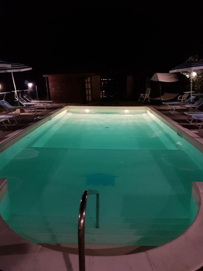 Vacanzamaredue 2 Residence Marina di Campo Bagian luar foto