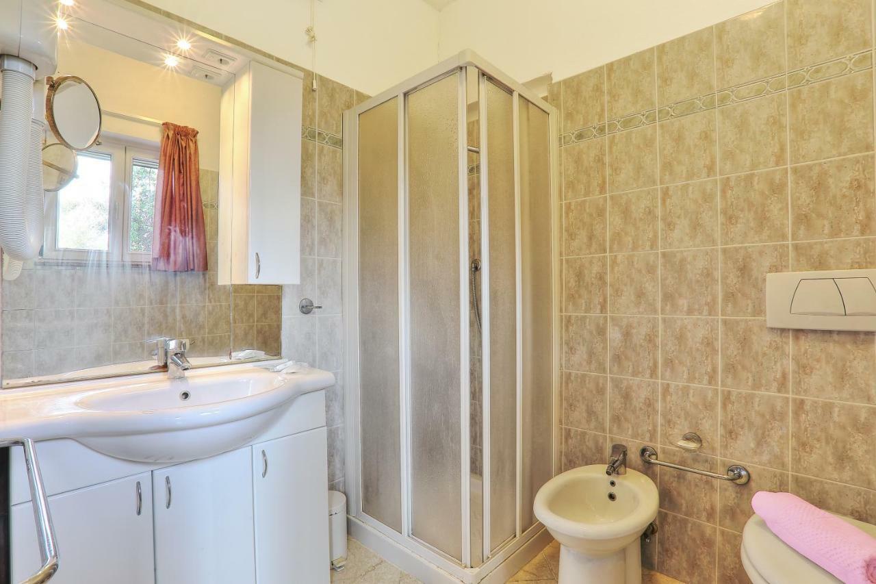Vacanzamaredue 2 Residence Marina di Campo Bagian luar foto
