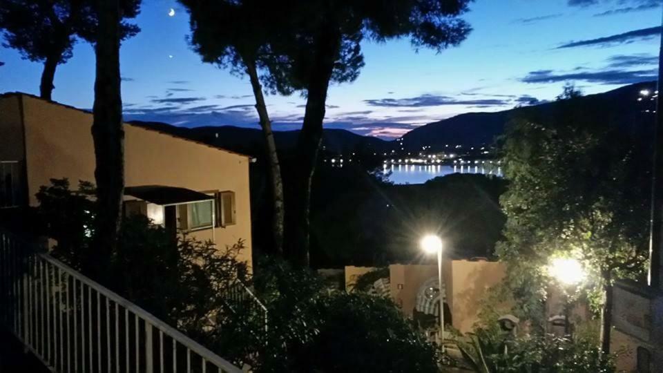Vacanzamaredue 2 Residence Marina di Campo Bagian luar foto