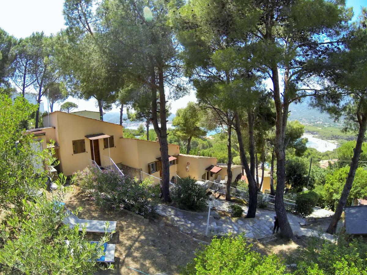 Vacanzamaredue 2 Residence Marina di Campo Bagian luar foto
