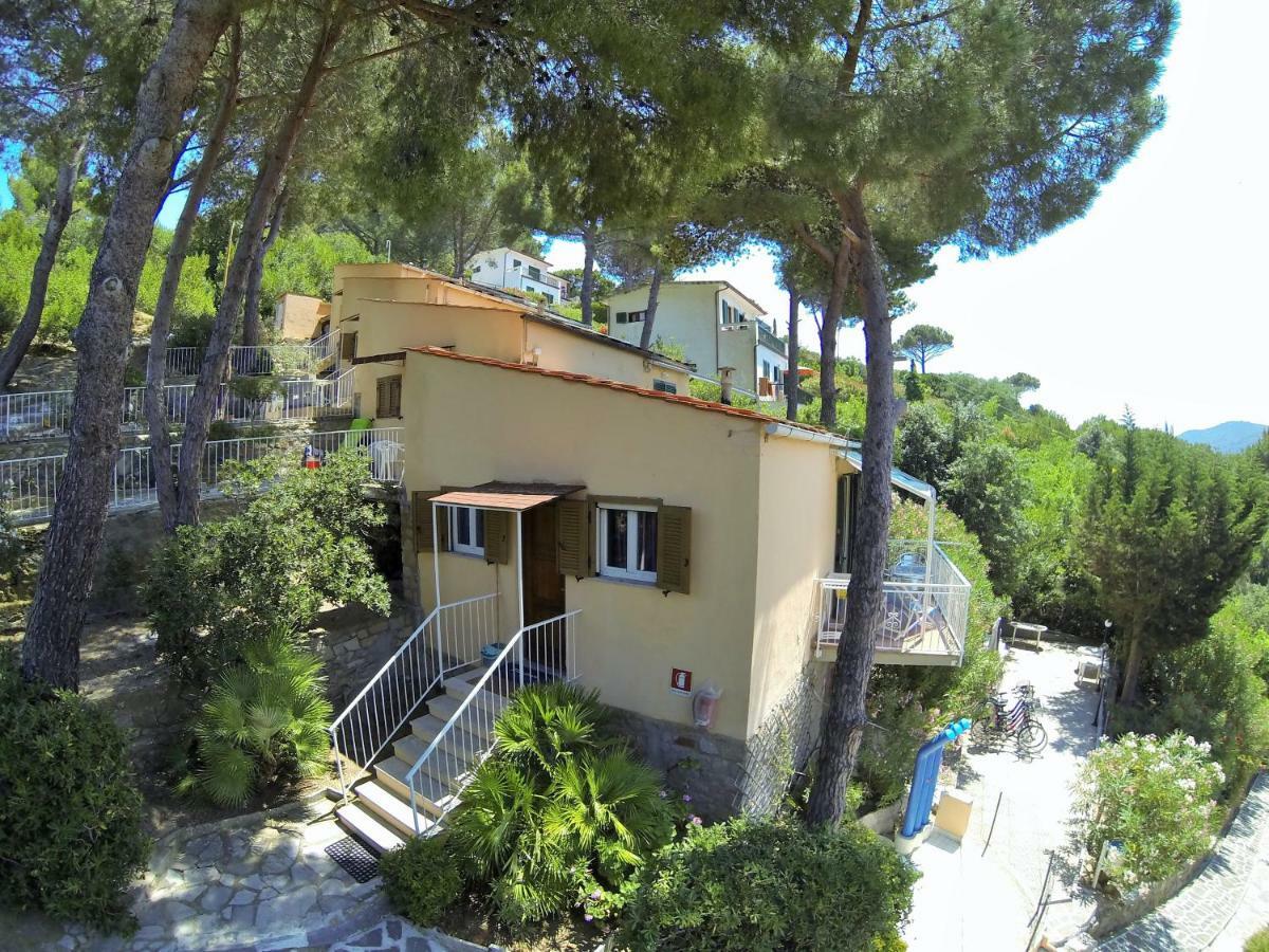 Vacanzamaredue 2 Residence Marina di Campo Bagian luar foto