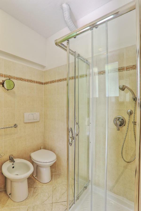 Vacanzamaredue 2 Residence Marina di Campo Bagian luar foto